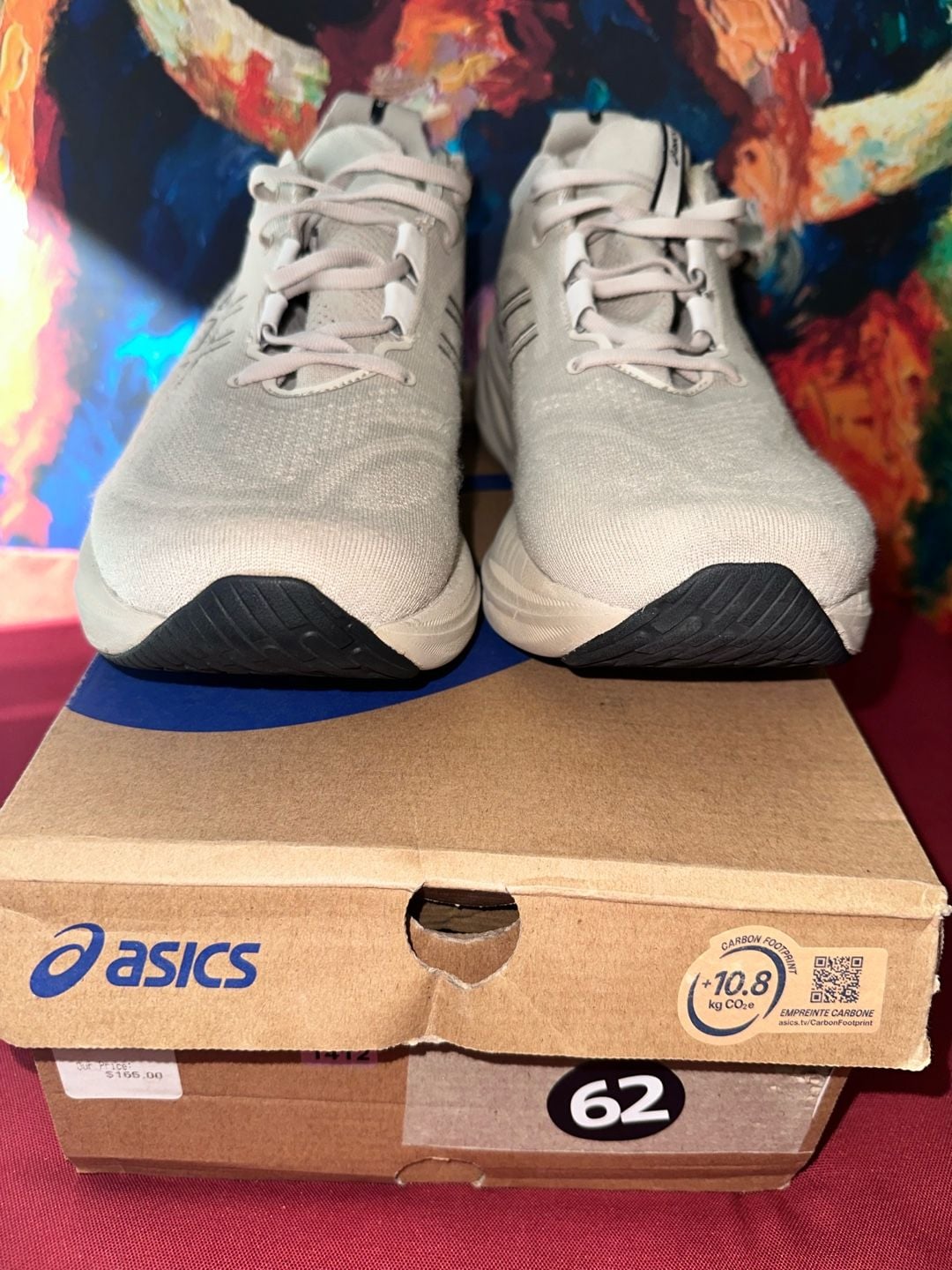No.62 Asics Gel-Nimbus 26, Cream Running Shoes. Size 11.5 Mens 2