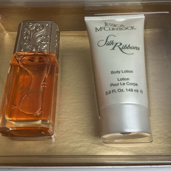 Jessica McClintock Silk Ribbons Fragrance Gift Set