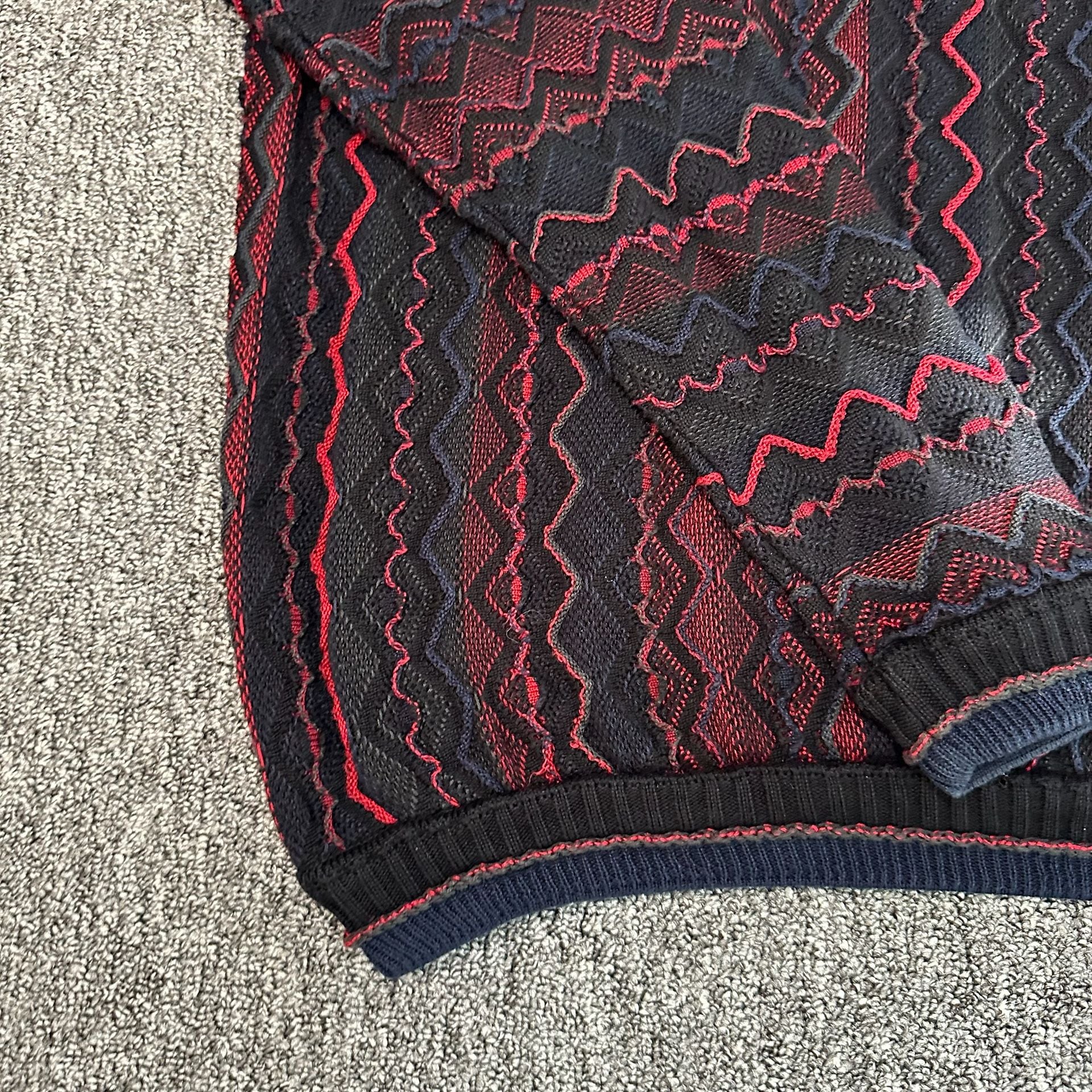 Tundra 90s 3D Knit Textured Sweater Coogi Black Red Vintage  12