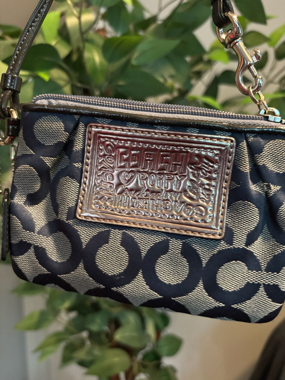 Coach Poppy Signature Op Art Wristlet Blue Black Metallic 3