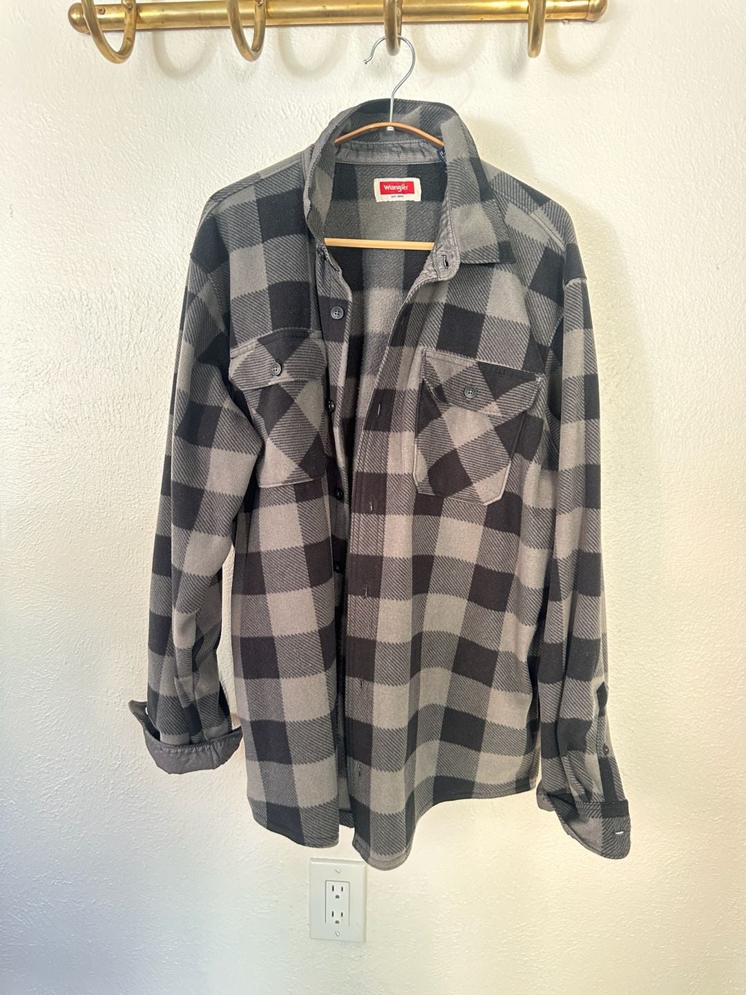 Wrangler Fleece Shirt Size L Gray Black Plaid Buffalo Check Long Sleeve 2