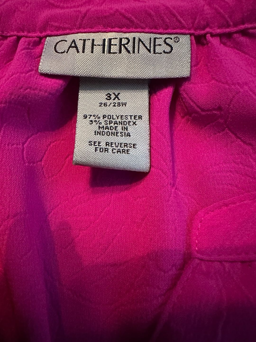 Catherines Blouse, Size 3X (26/28W), Pink Floral Textured Button Down 3
