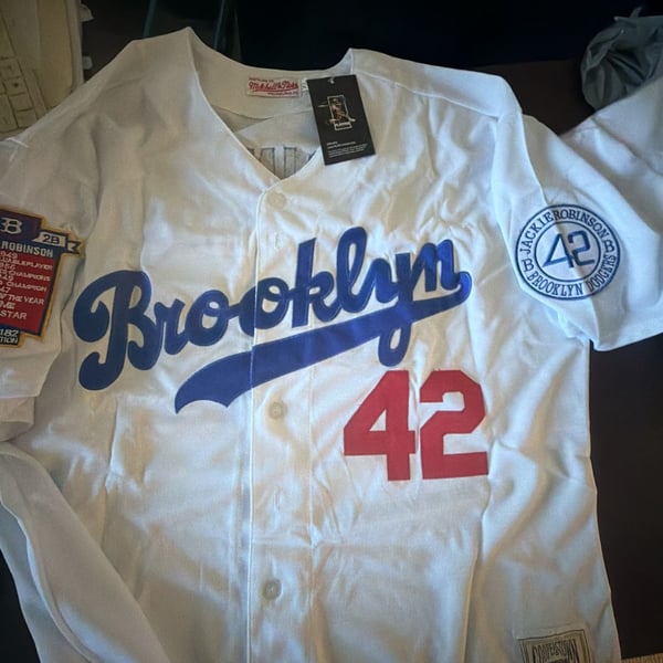 Mitchell & Ness Jackie Robinson Brooklyn Dodgers Jersey Size XL White
