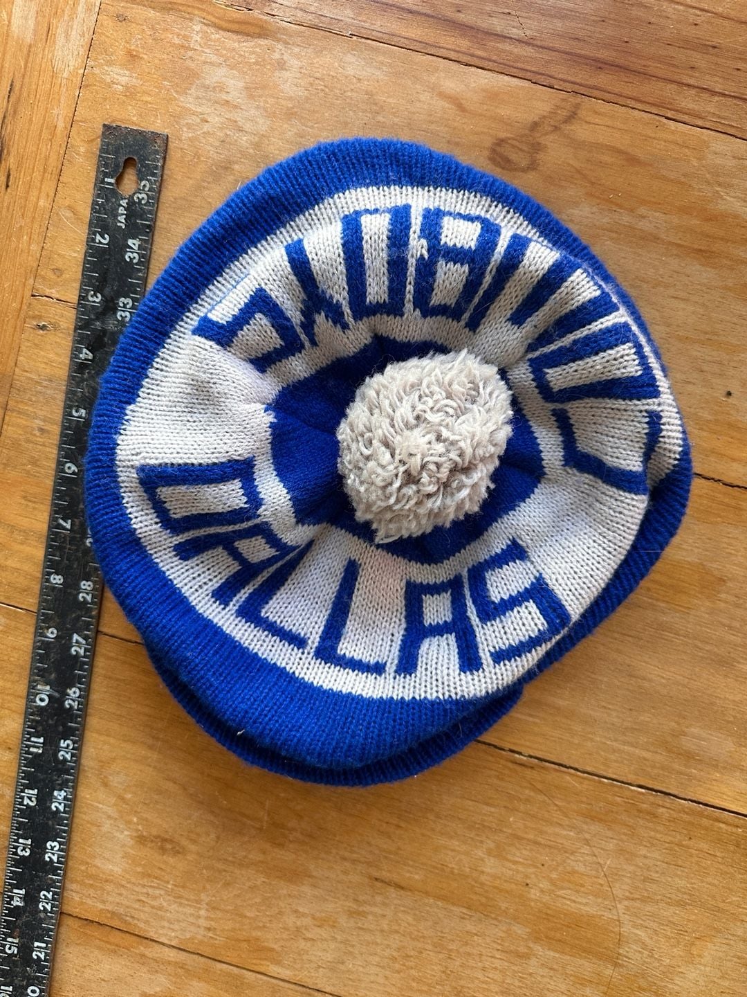 Dallas Cowboys Vintage Knit Newsboy Beanie Hat Blue White Pom Pom 2