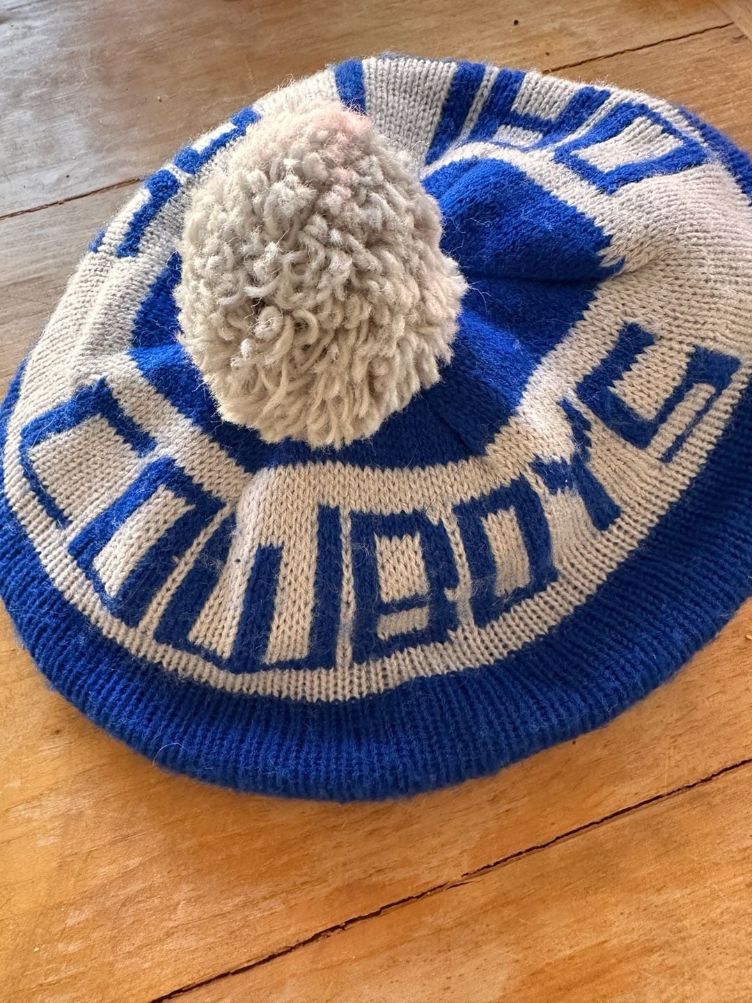 Dallas Cowboys Vintage Knit Newsboy Beanie Hat Blue White Pom Pom 4