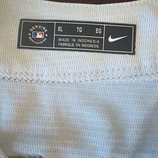 Nike Atlanta Braves Austin Riley 27 Jersey Size XL White MLB Baseball