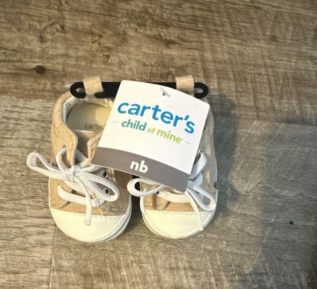 Carter's Child of Mine Sneakers Size NB Tan Low Top Shoes New 3