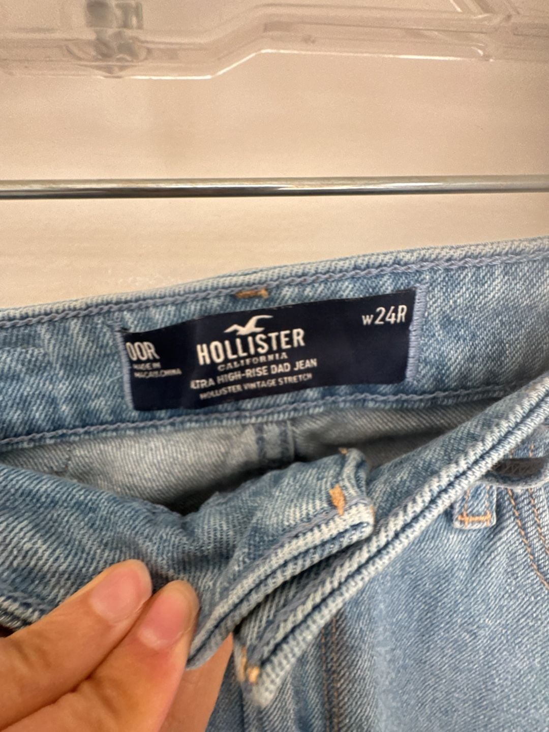 Hollister Ultra High-Rise Dad Jean Size 24R Smiley Face Graphic Light Wash y2k 90’s 3