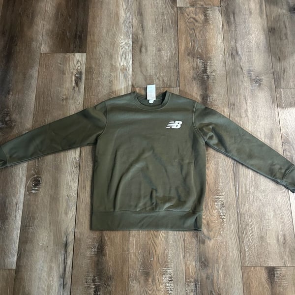 New Balance Crewneck Sweatshirt Size M Green Logo