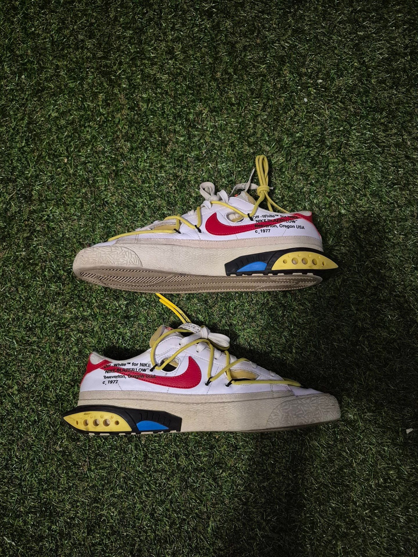 Nike Off-White x Blazer Low White University Red 3