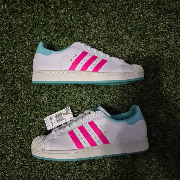 Adidas Superstar Messi Size 10.5 White Lucid Pink Flash Aqua