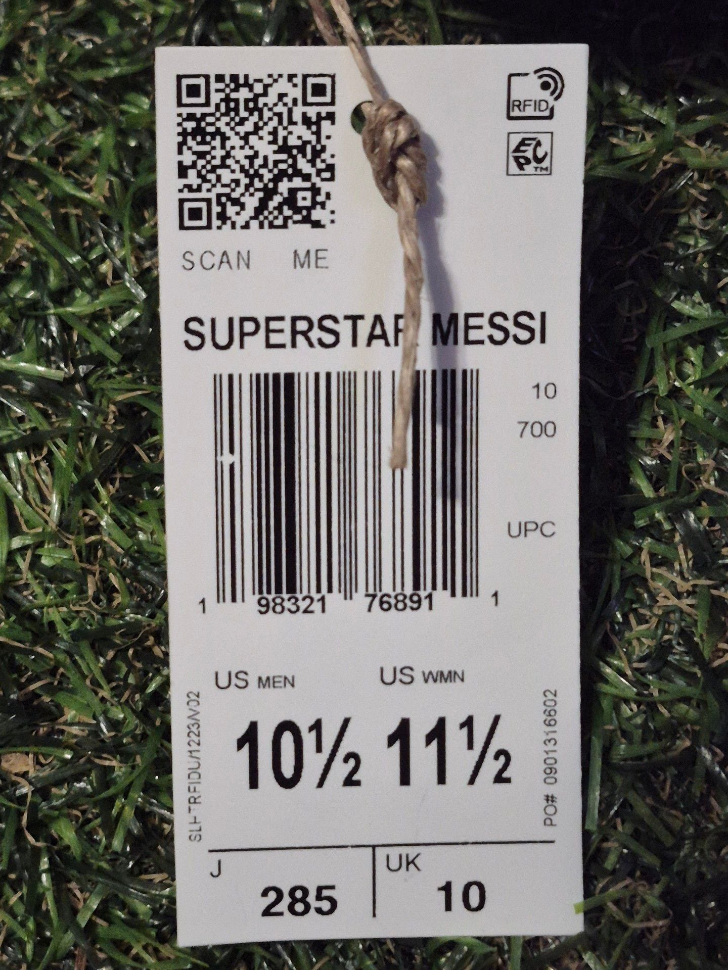 Adidas Superstar Messi Size 10.5 White Lucid Pink Flash Aqua 9