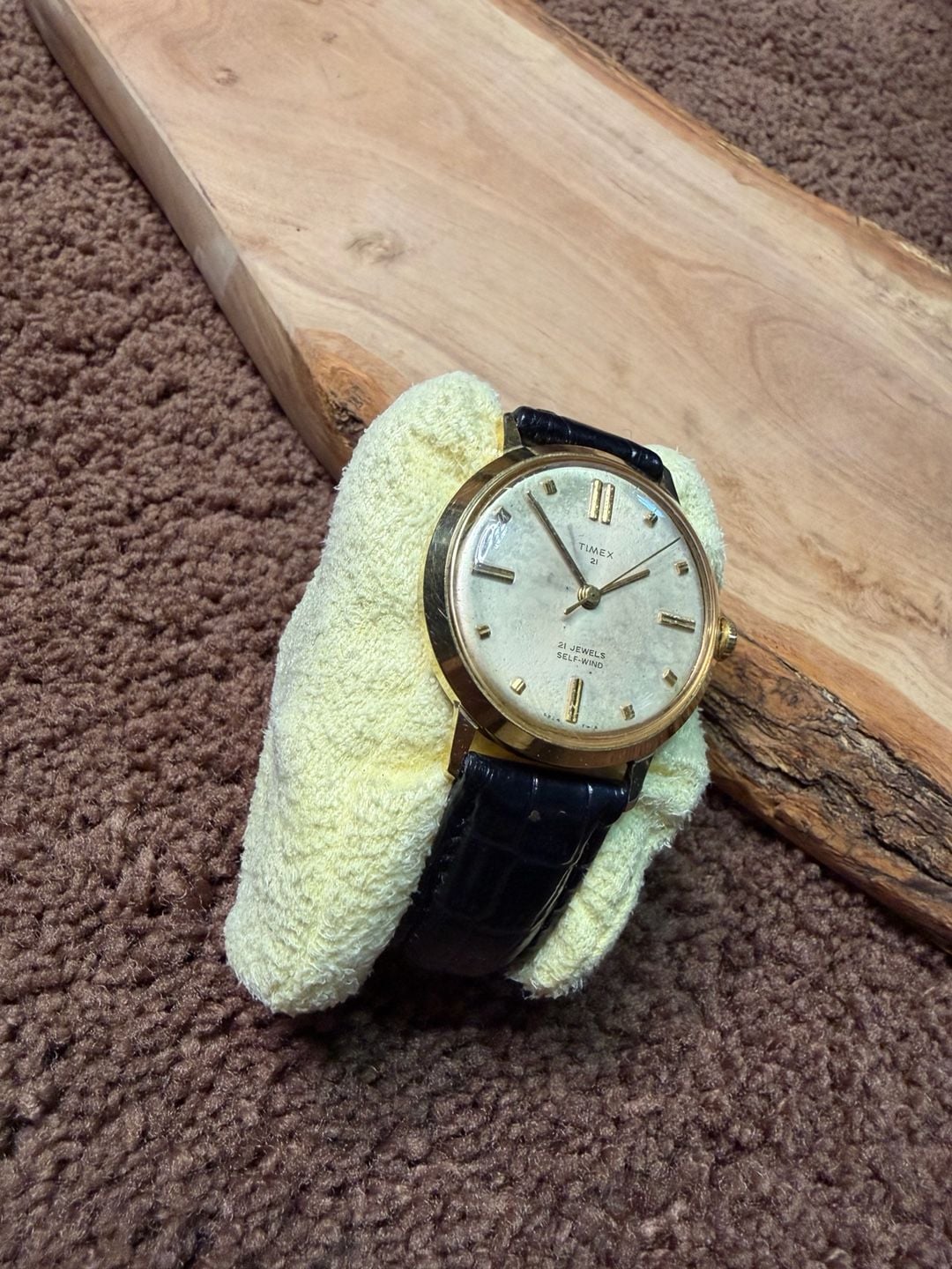 VINTAGE TIMEX 1968 21J AUTOMATIC MECHANICAL SELF-WIND MEN'S GOLDEN LEATHER WATCH 2