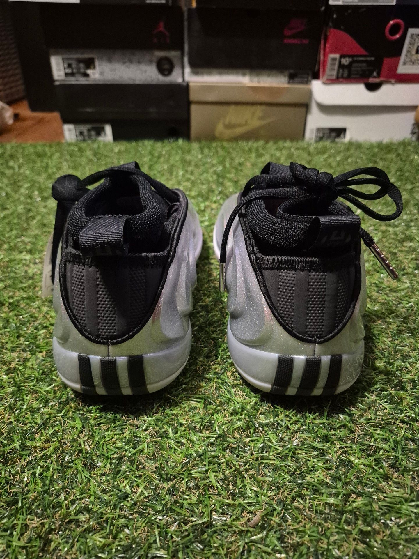 Adidas Harden Vol. 10 Size 10 Silver Black Basketball Shoes 5