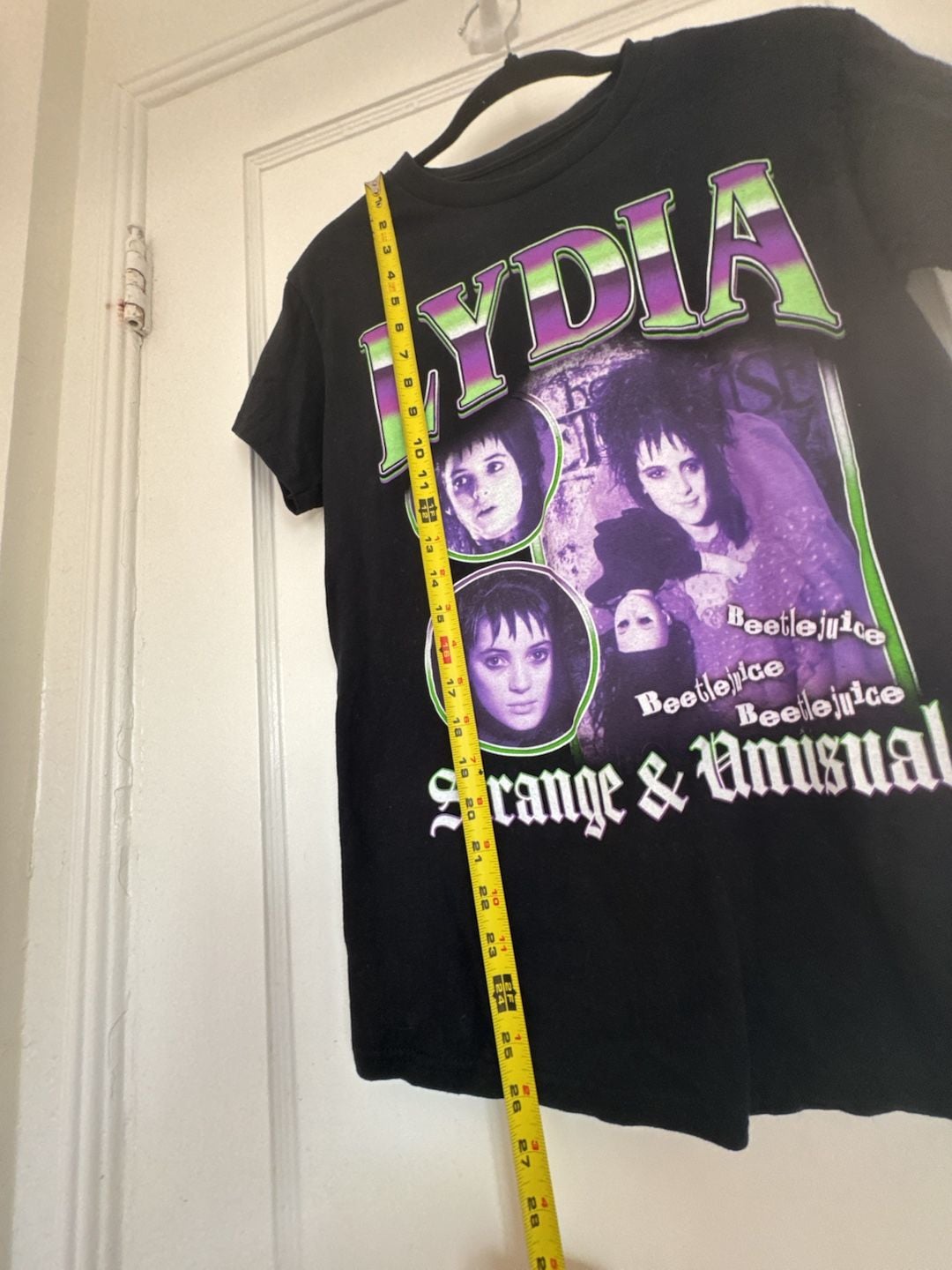 Beetlejuice Lydia Size S Strange & Unusual Graphic T-Shirt Black Gothic Whimisigoth 5