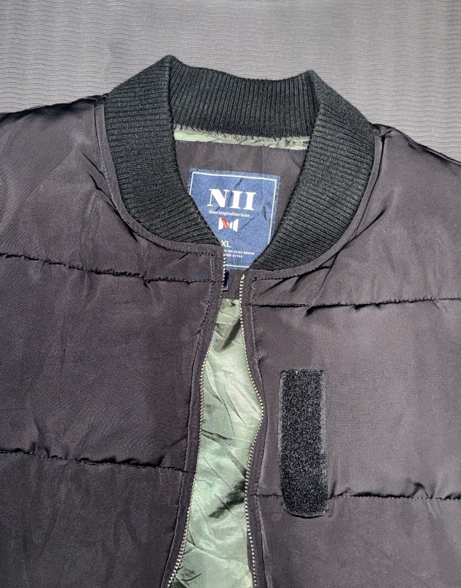 NII Puffer Vest Size XL Black Quilted Zip Up 3