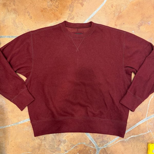 Banana Republic  Brushed Crew-Neck Sweatshirt W/ Wool Size L Burgundy 
