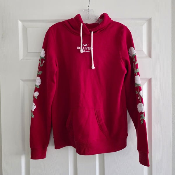 Hollister Red Floral Sleeve Graphic Hoodie - Women's M