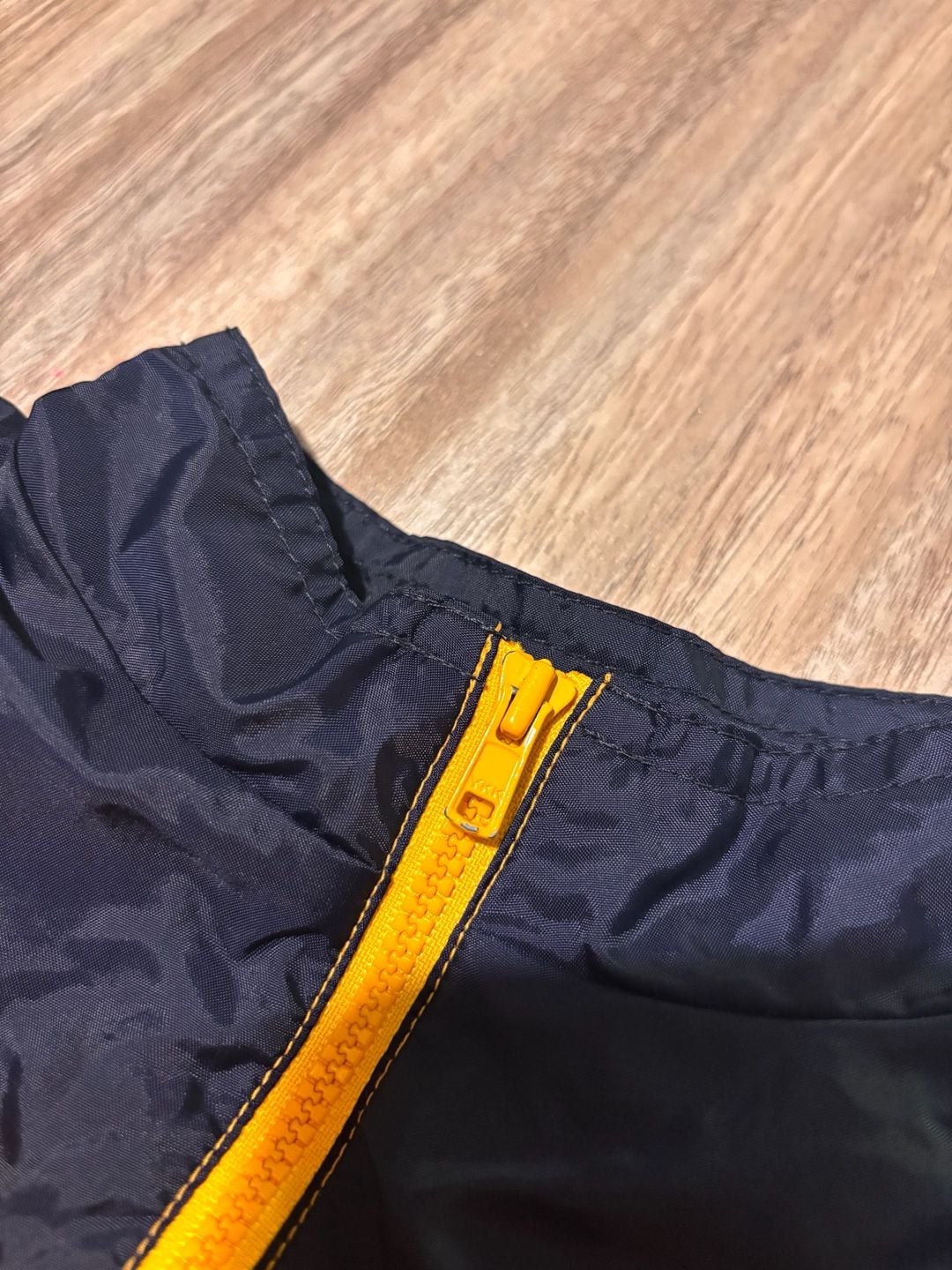 Vintage 90s Disney Winnie The Pooh Yellow Navy Windbreaker Jacket 24M 2