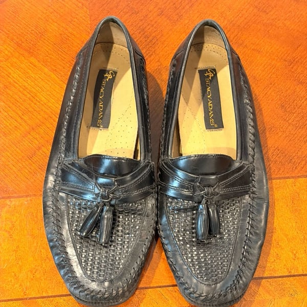 Stacy Adams Tasseled Loafers Size 10M Black Woven Leather