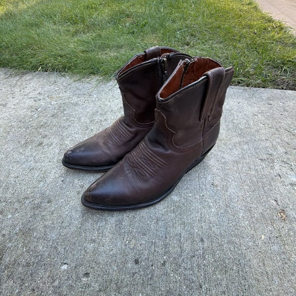Redneck Riviera Western Boots Size 6.5 Brown Leather Ankle Booties