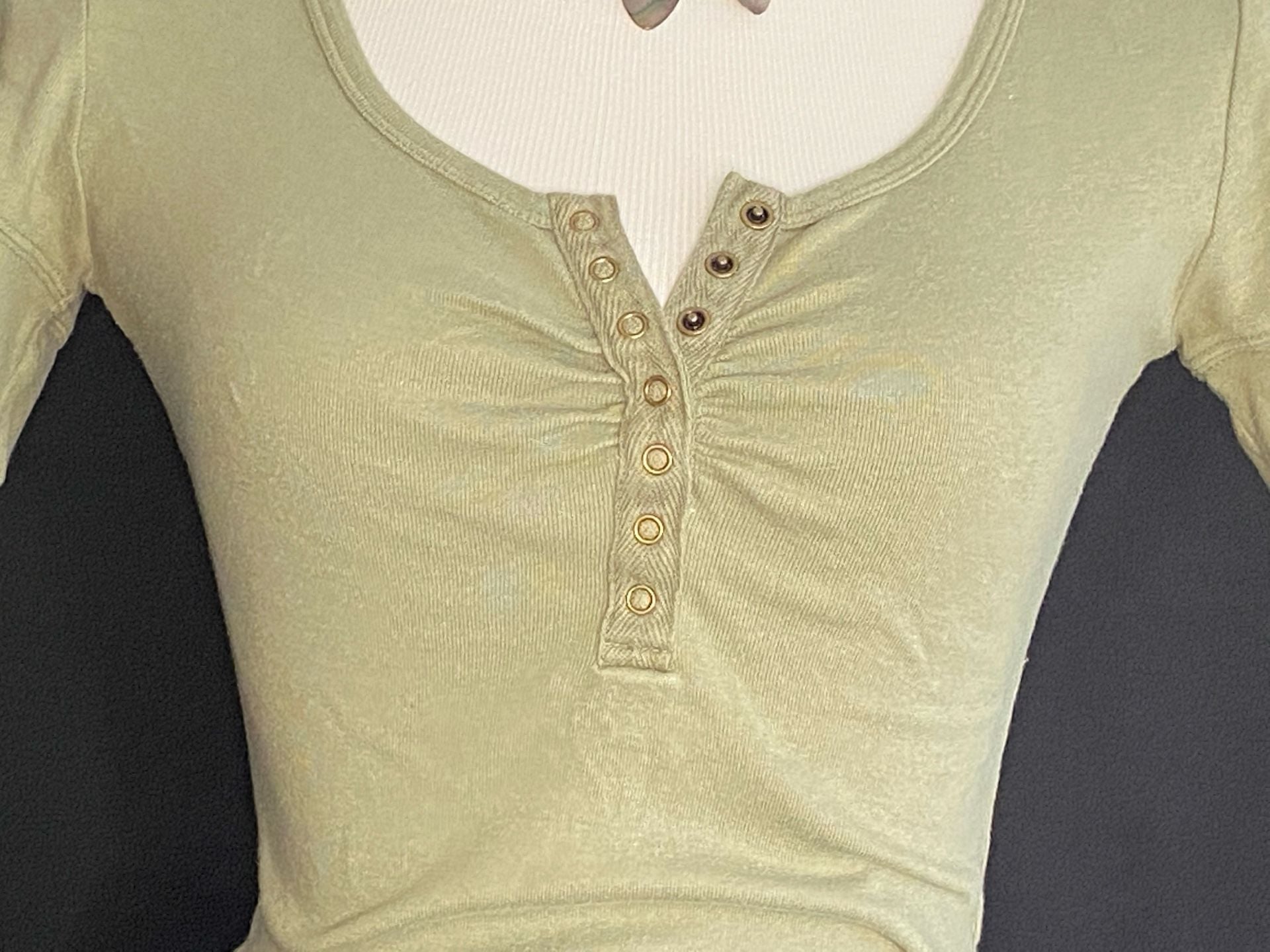 Army Green Short Button Tab Sleeve Henley Top 3