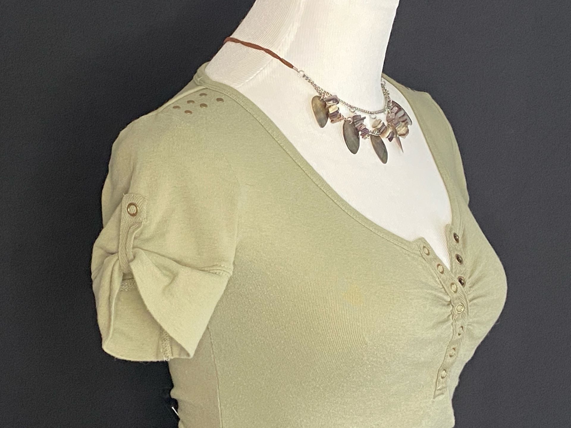 Army Green Short Button Tab Sleeve Henley Top 4