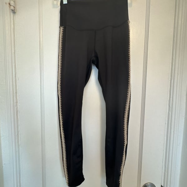 Move Theology Black Leggings Size XS Crochet Inset Side Stripe Activewear Yoga Pilates