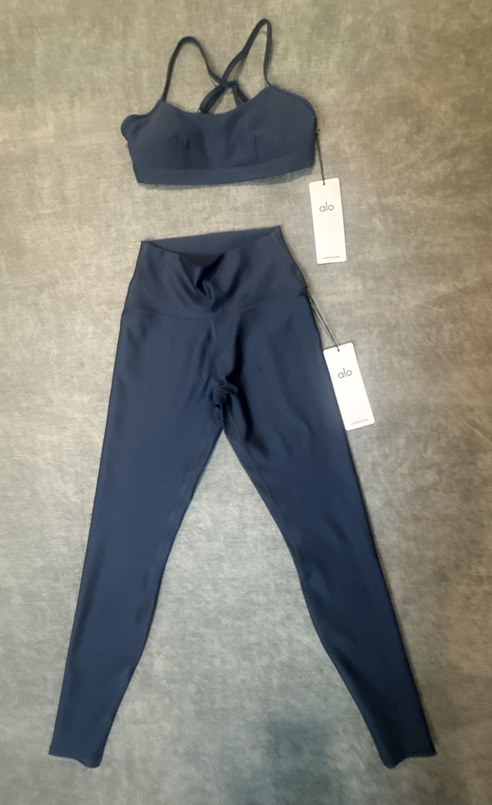 Alo Yoga High-Waist Airlift Legging And Airlift Intrigue Bra Size S Navy 1