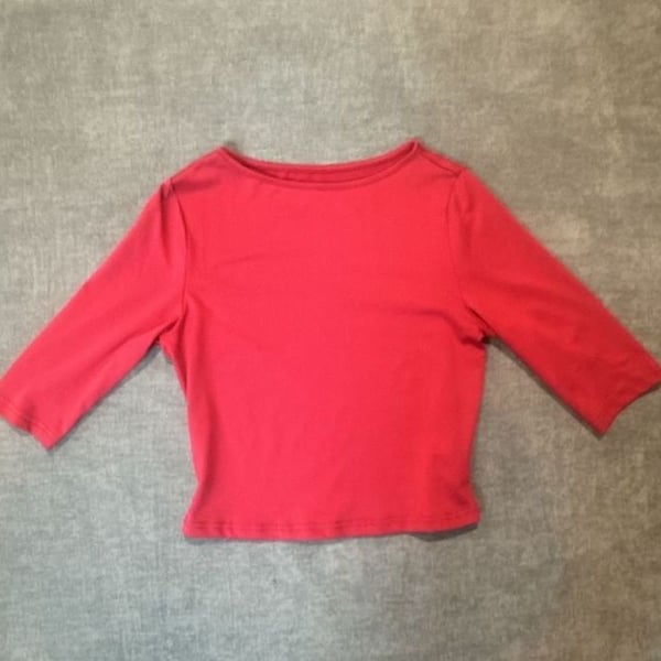 Red Boatneck 3/4 Sleeve Crop Top Size S Polyester