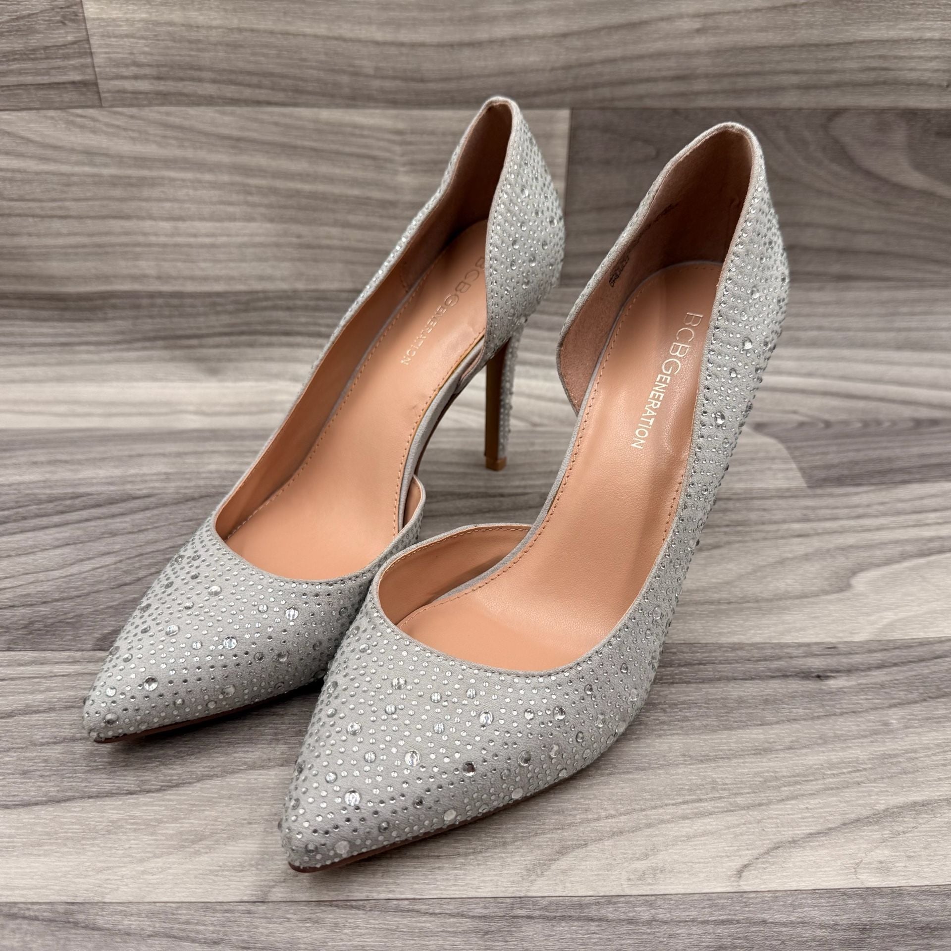 BCBGeneration Hanady Silver Rhinestone Dorsay Pumps Heels Stilettos Sz 8.5 9