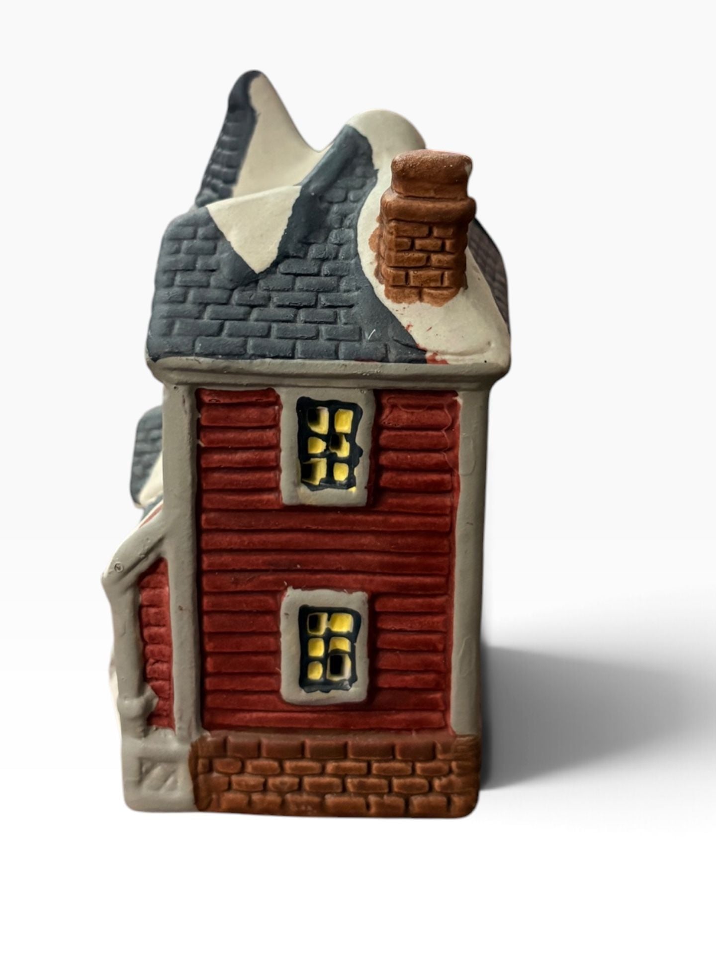 Cobblestone Corners Ceramic House 2