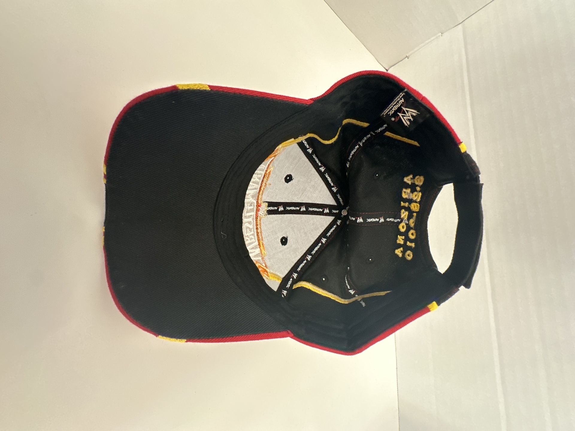 WWE WrestleMania XXVI Hat Arizona 3.28.2010 Black Red Yellow 4