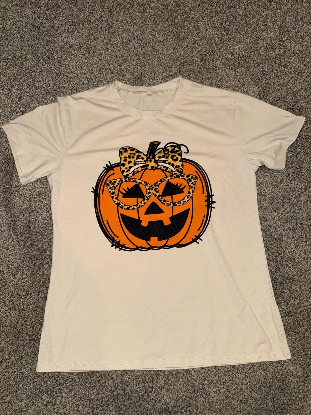 Unbranded Halloween Leopard Pumpkin T-Shirt Size M White Graphic Tee 2