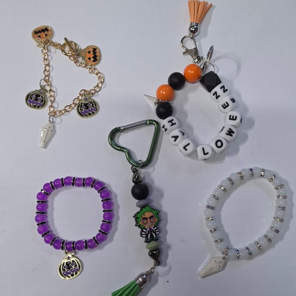 Halloween Beaded Charm Bracelet And Keychain Set