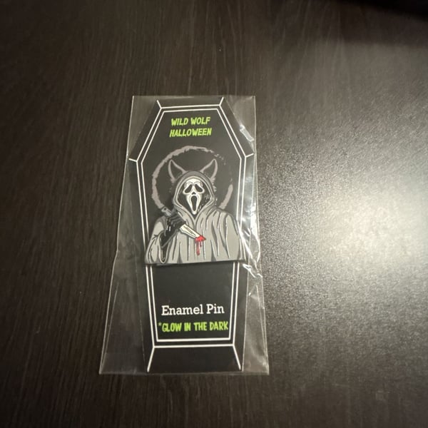 Wild Wolf Halloween Ghostface Scream Killer Enamel Pin Glow In The Dark