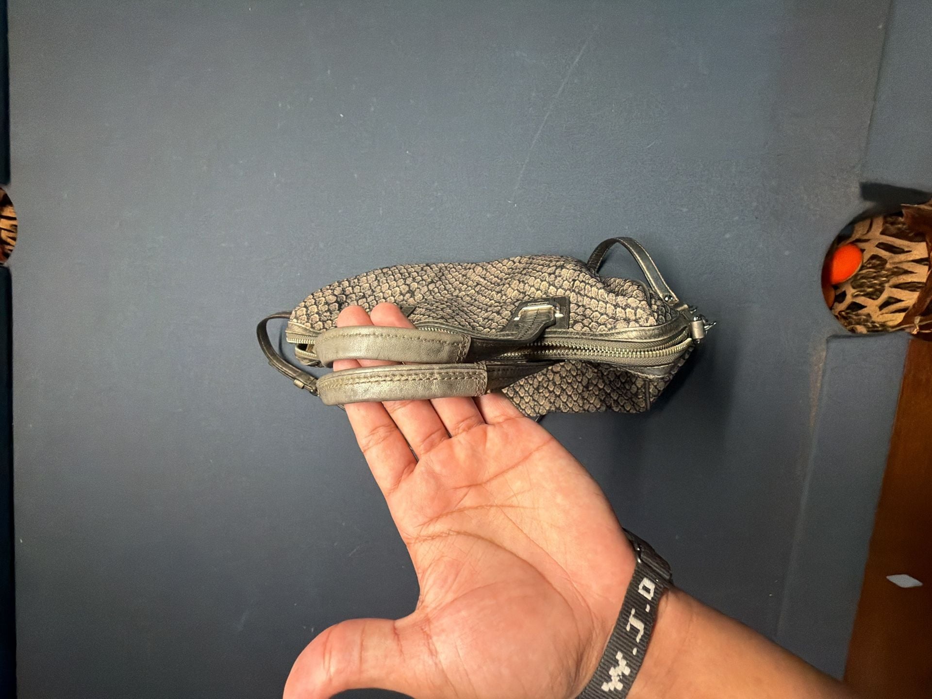 Product thumbnail 6