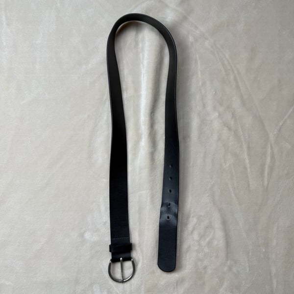 ASOS DESIGN Leather Belt with Silver Buckle Black Size S
