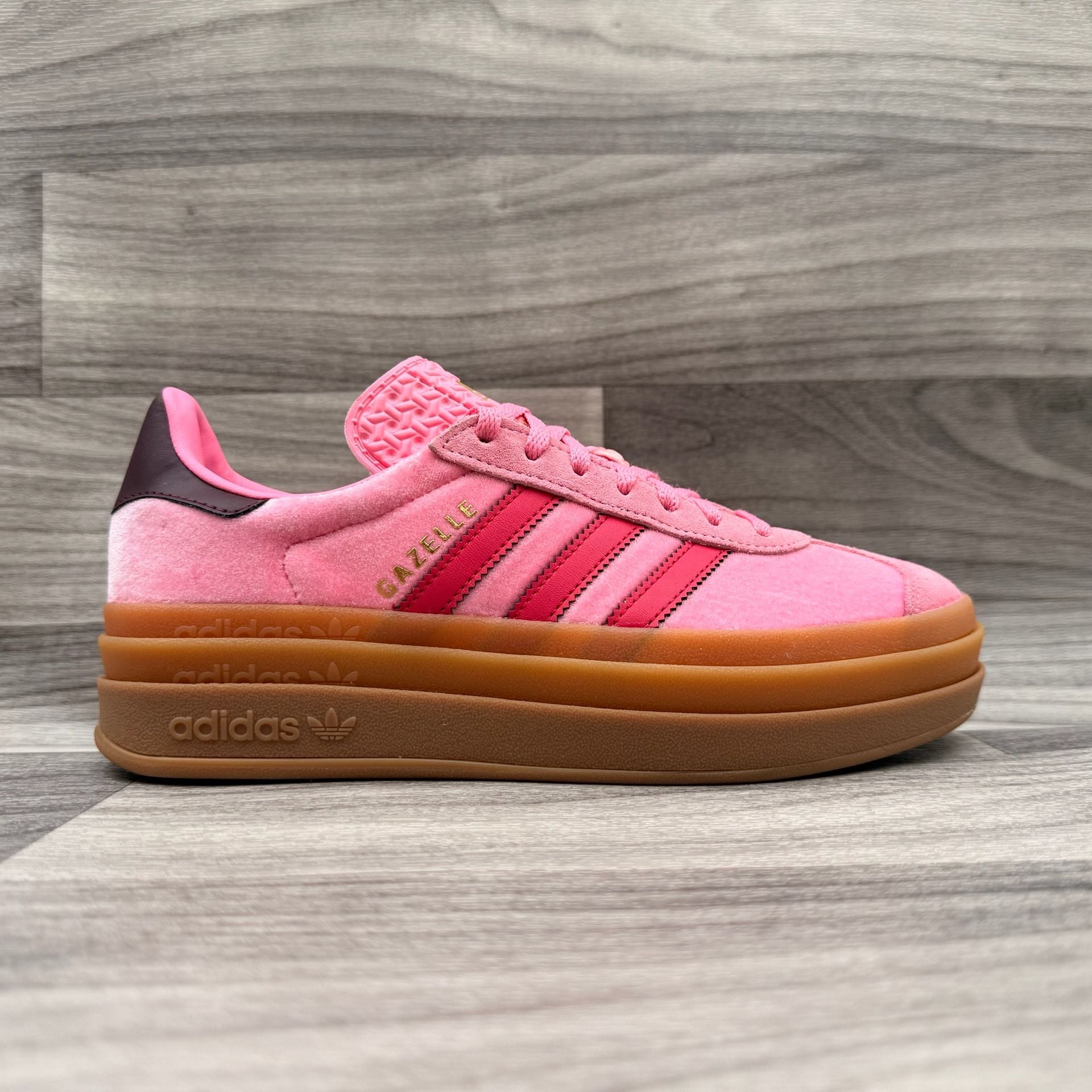 adidas Gazelle Bold Bliss Pink Ruby
Red Gum Womens 6 JR5964 13