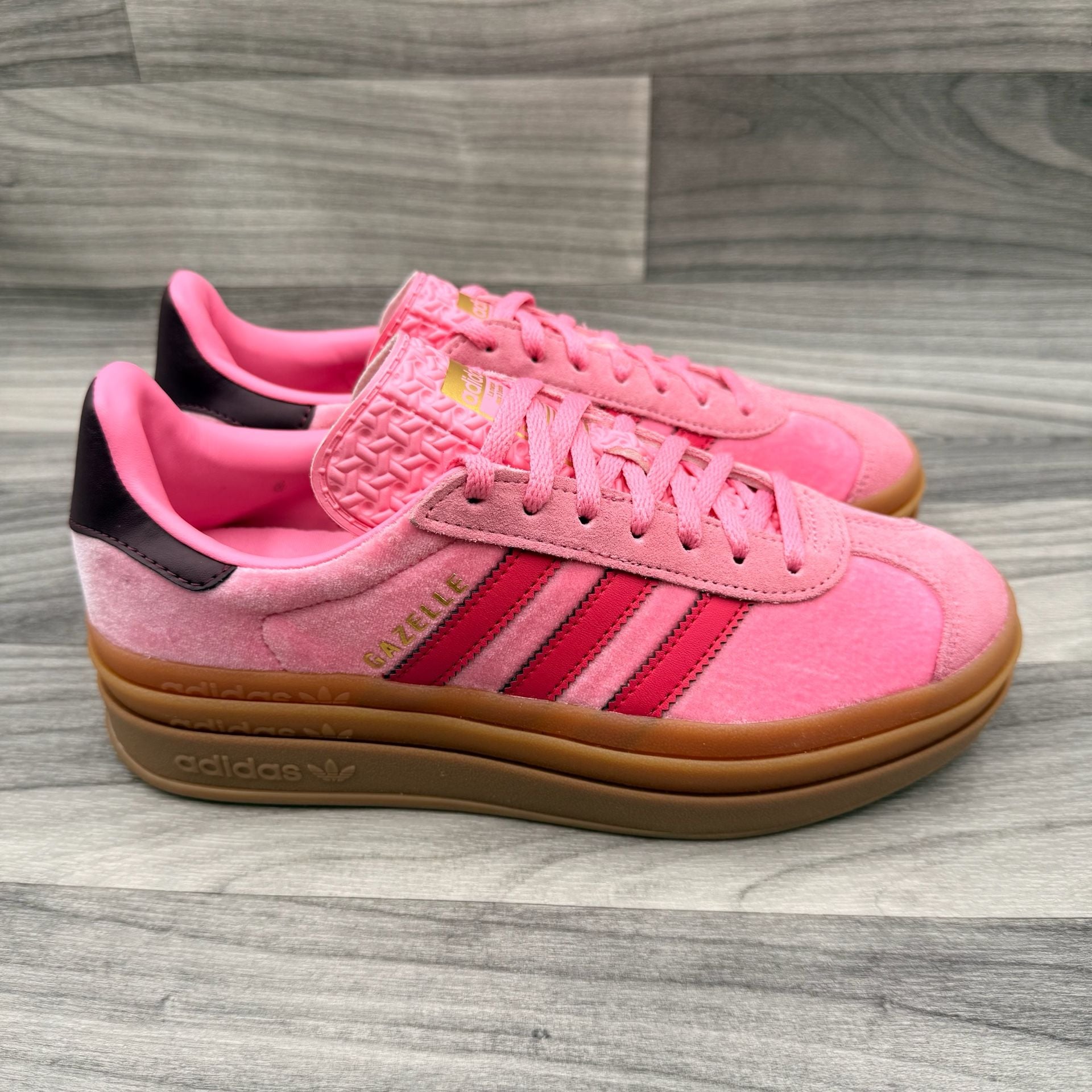 adidas Gazelle Bold Bliss Pink Ruby
Red Gum Womens 6 JR5964 3