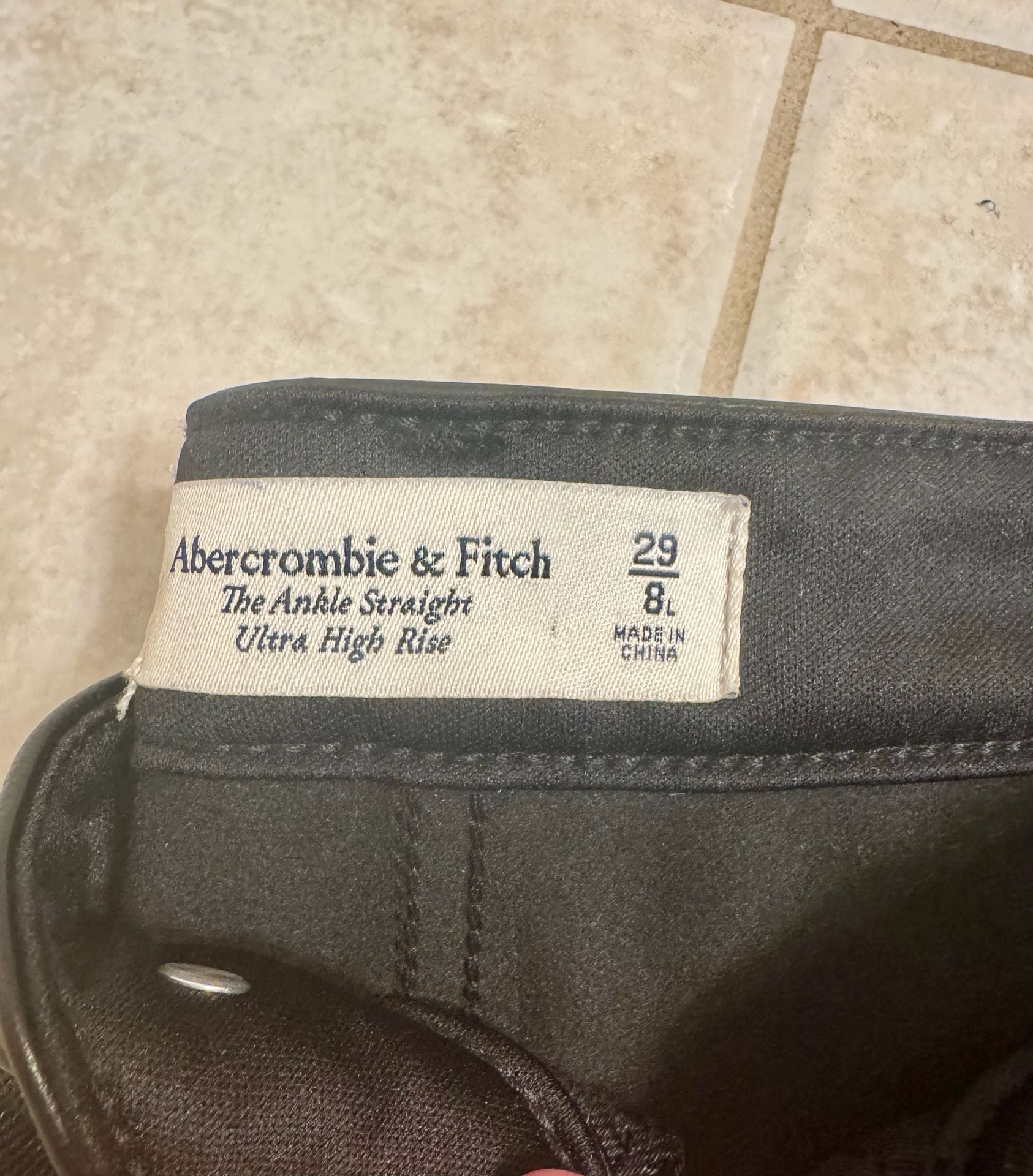 Abercrombie & Fitch The Ankle Straight Ultra High Rise Leather Mixed Size 29/8L 6