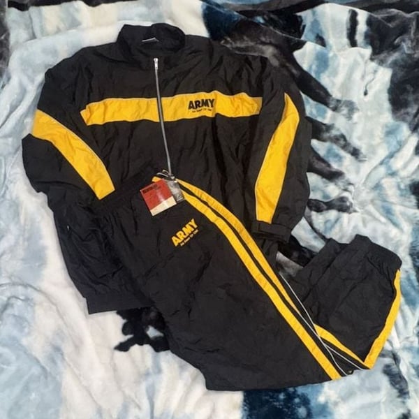 Vintage Rothco Army Track Suit Size X-Large Black Yellow An Army Of One