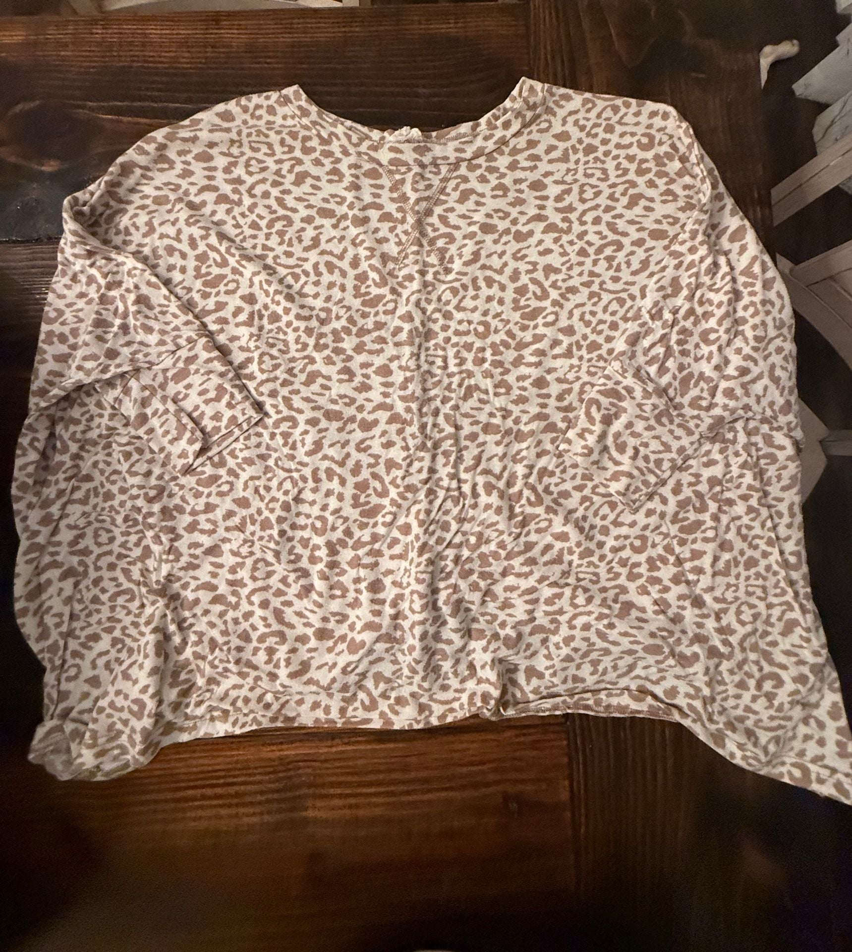 Oversized La Miel Leopard Print Pullover Top Size S Brown Cheetah Animal Top 3