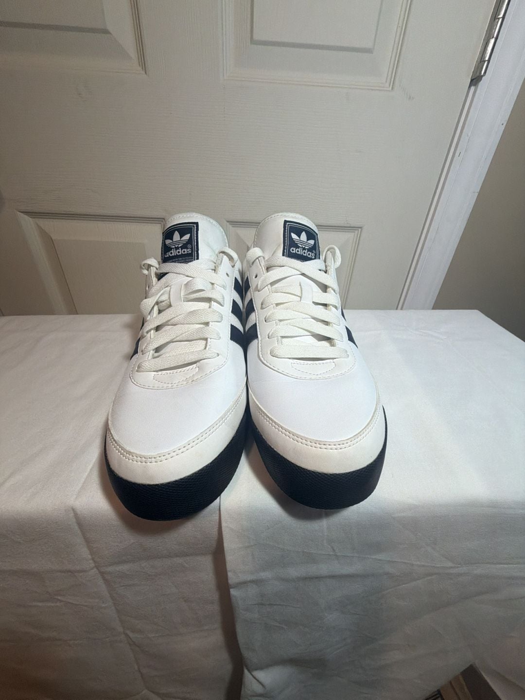 Adidas Orion Sneakers White Navy Blue 2