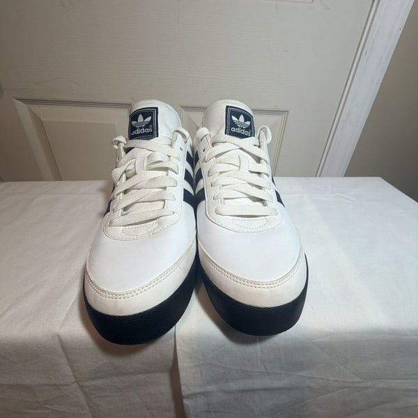 Adidas Orion Sneakers White Navy Blue