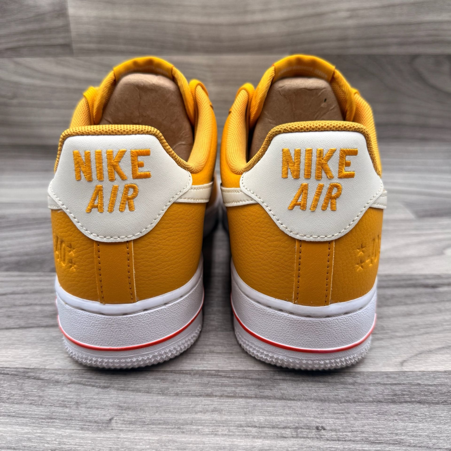 Nike Air Force 1 Low '07 SE 40th Anniversary Yellow... 10