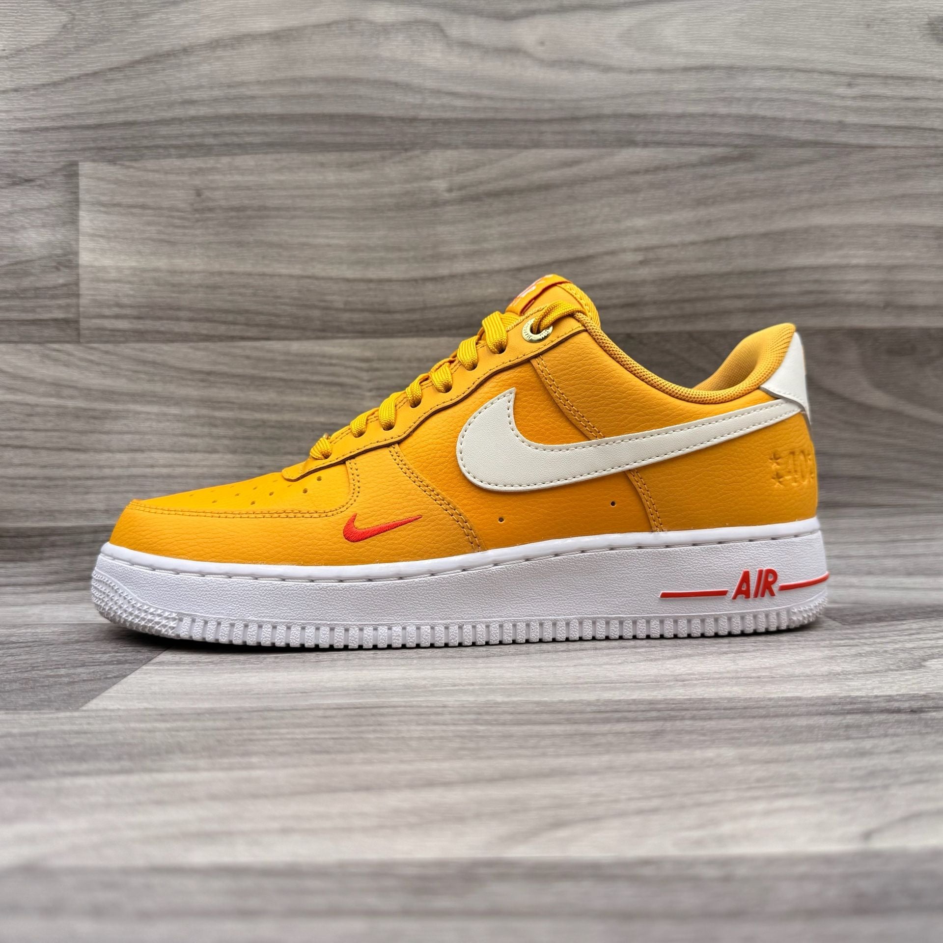 Nike Air Force 1 Low '07 SE 40th Anniversary Yellow... 18