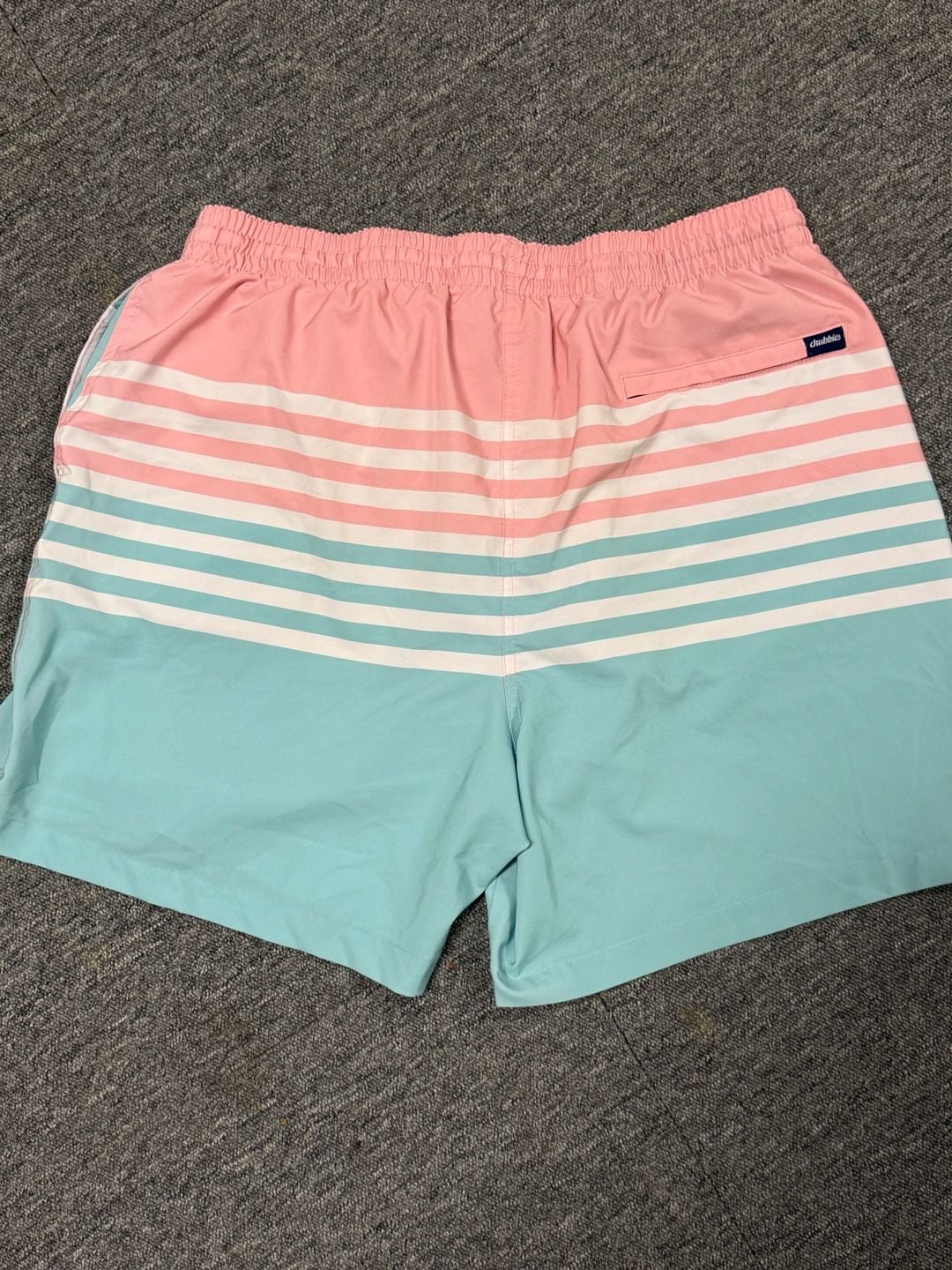 Chubbies The On The Horizons 5.5 Swim Trunks XXL Pink Blue 4