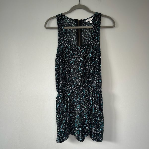 dELiA*s Floral Romper Size M Sleeveless With Zipper Detail