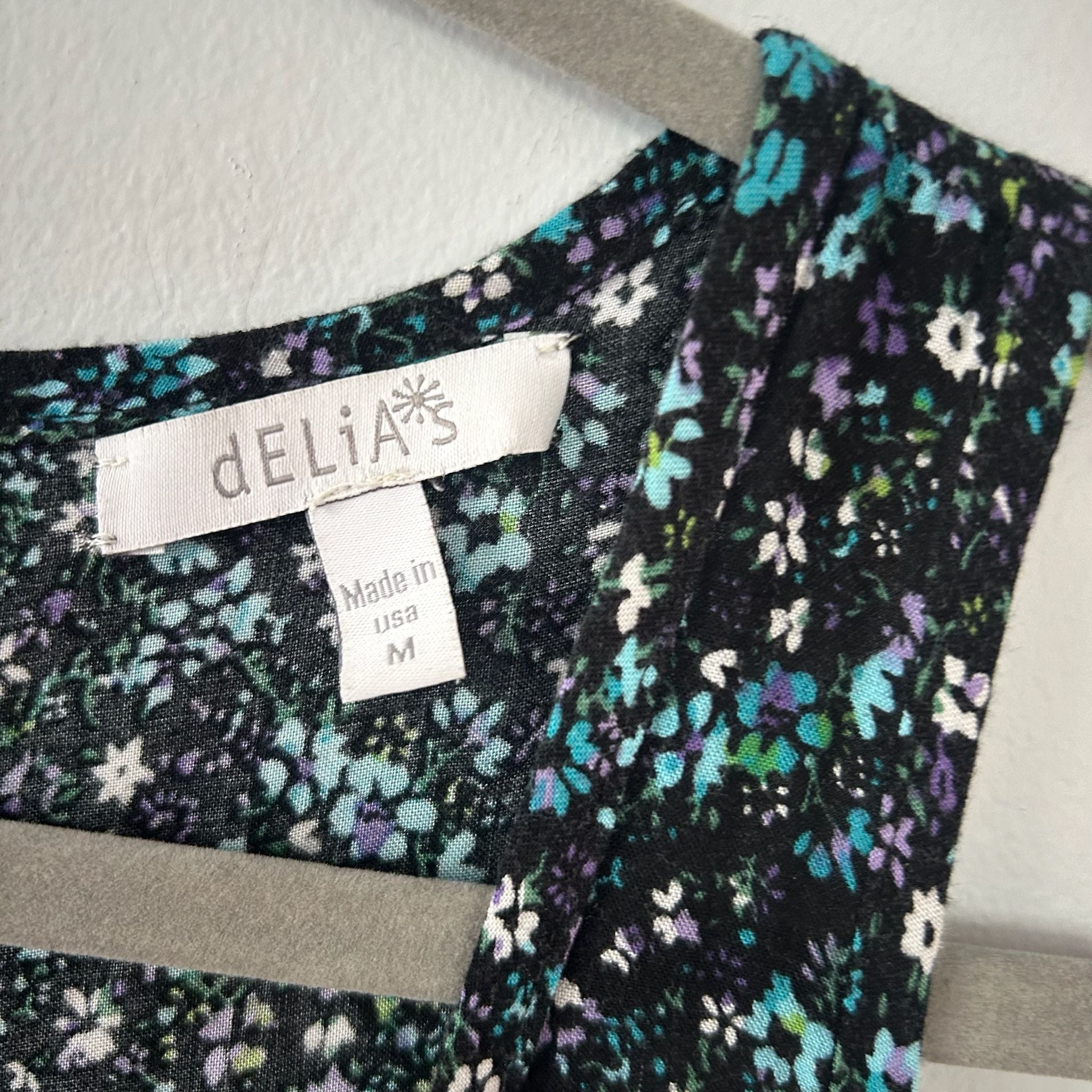 dELiA*s Floral Romper Size M Sleeveless With Zipper Detail 6